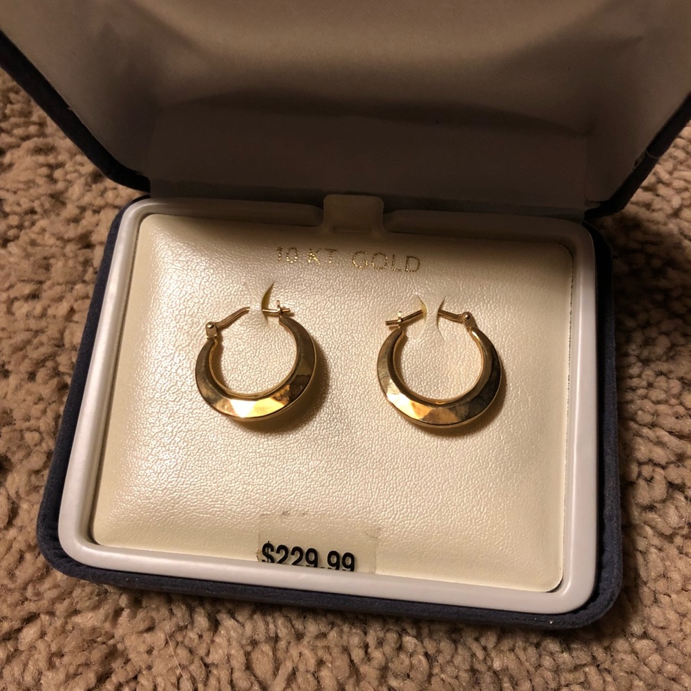 10k Gold Hoop Earrings